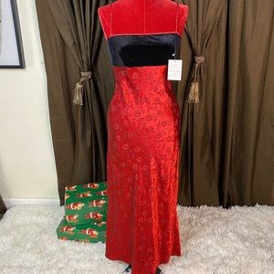 Steppin Out Floral Velvet top Dress